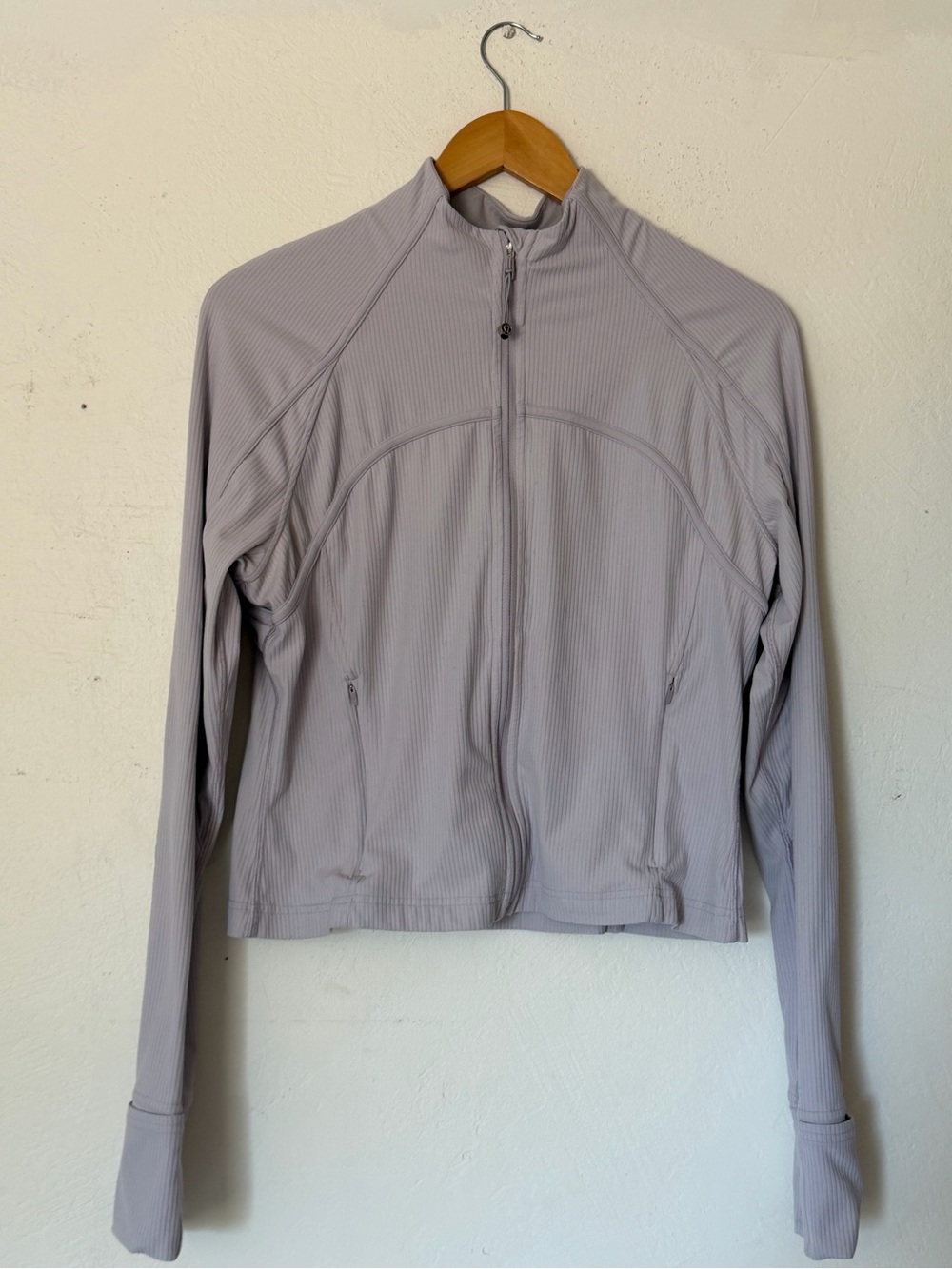 Lululemon define jacket size 14 - Picture 3 of 5